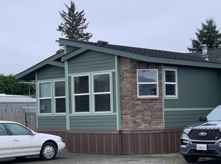 1800 Gwin Rd #B, Mckinleyville, CA 95519