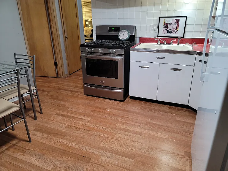 3401 S Howell Ave #2-4 — Photo 9