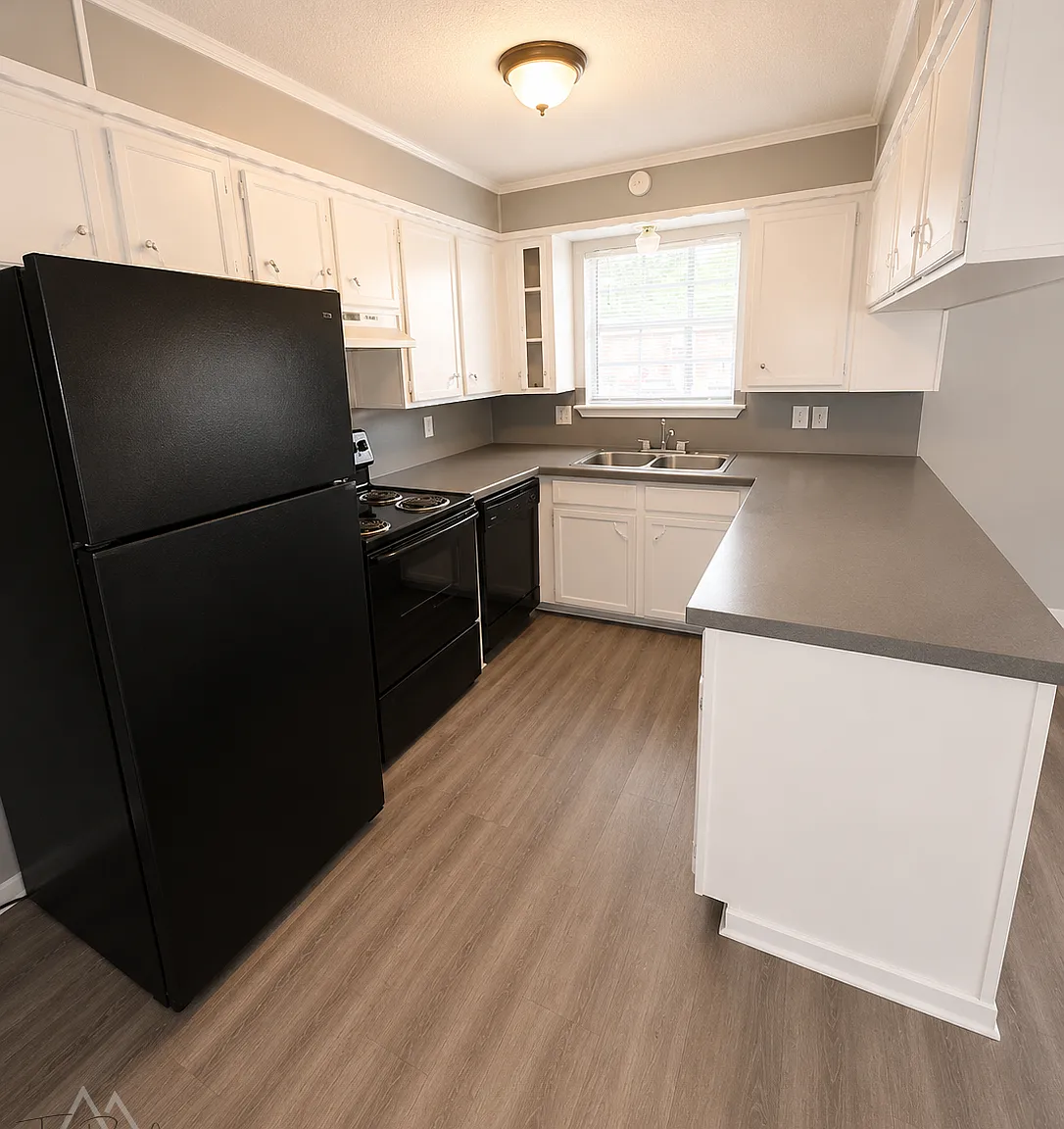 501 Westlawn - 30 — Photo 1