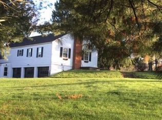 904 Blackburn Rd, Sewickley, PA 15143