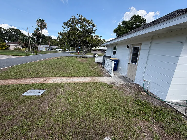 1200 Edenville Ave — Photo 24