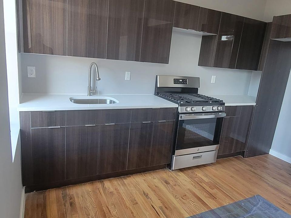 1st image of 585 Central Ave #101