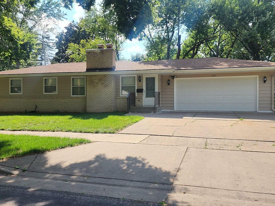 1st image of 2311 Nokomis Ave