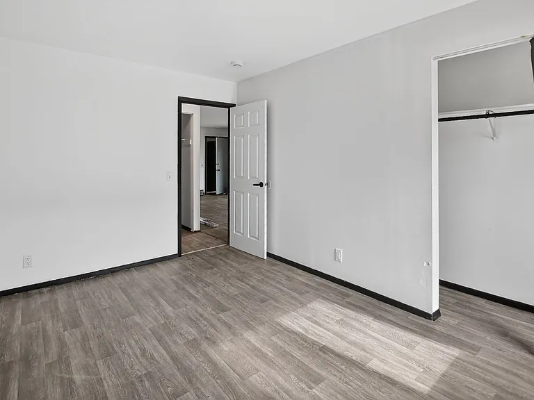 3722 W Karstens Dr — Photo 6