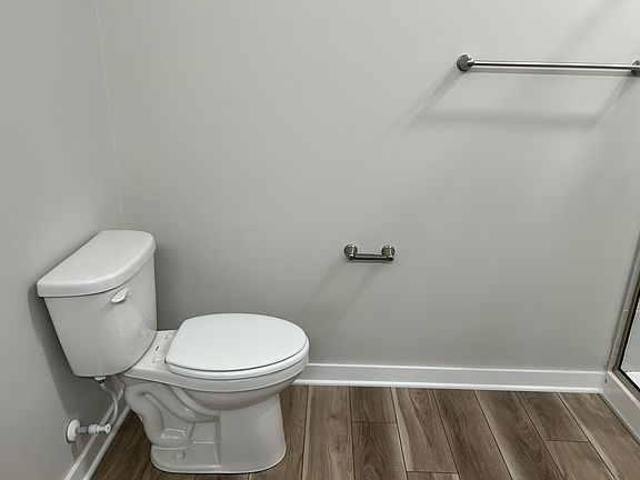 5th image of 58 Wellesley Dr