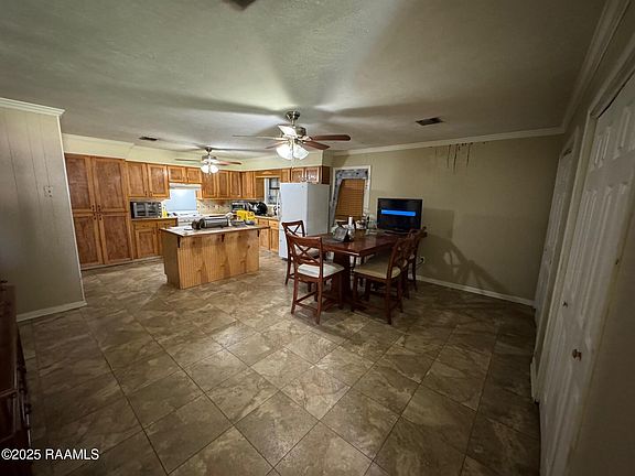 2nd image of 3708 Gus Dr