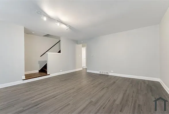 8023 S Stewart Ave #C — Photo 18