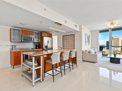 185 SW 7th St APT 2611, Miami, FL, 33130