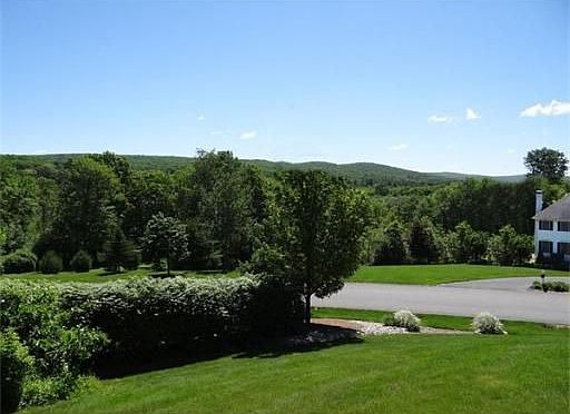 2nd image of 36 Ridge Rd