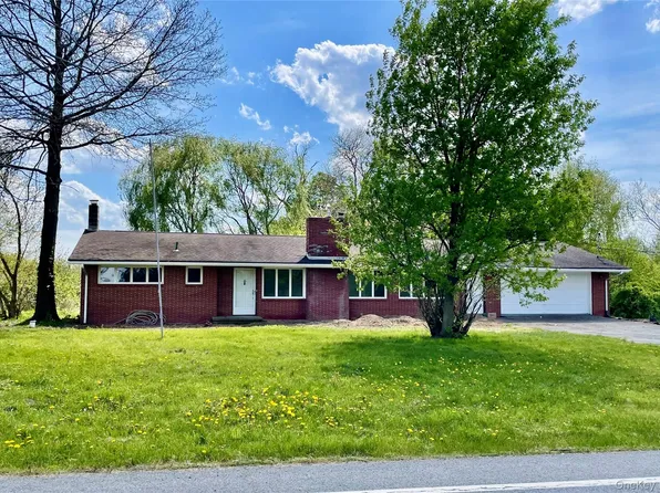 70 County Route 17, Pine Bush, NY 12566
