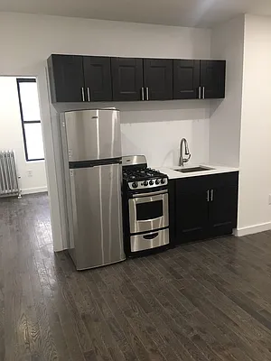 Rented by The MJS Group NY LLC | media 24