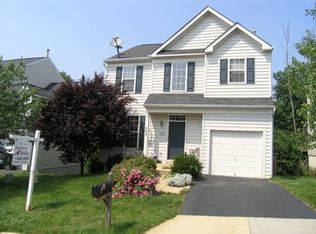 45640 Livingstone Station St, Sterling, VA 20166