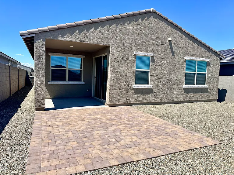 16073 W Desert Spoon Dr — Photo 17