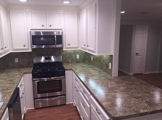 10006 Old Orchard Rd, La Porte, TX 77571