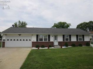 413 White Rd, Fremont, OH 43420