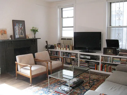 Rented by Sotheby's International Realty | media 21