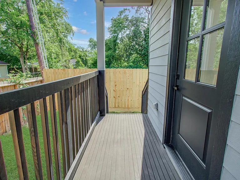 6531 Rosemary Ln #B — Photo 25