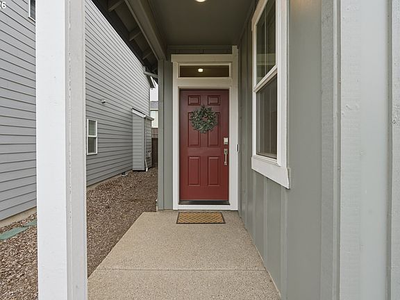 4th image of 2622 NW Eric Dr