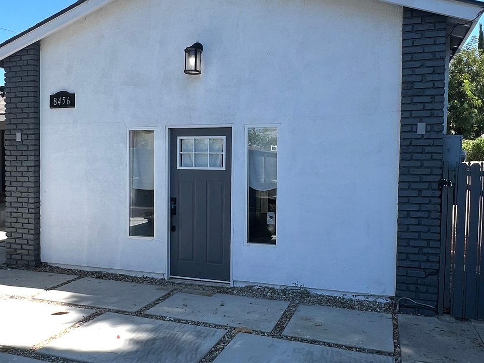 1st image of 8458 Darby Ave #2