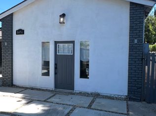 8458 Darby Ave #2, Northridge, CA 91325