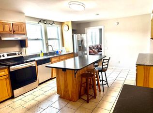 36 Spring St, Newport, NH 03773