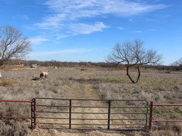 Blue Heron Trl, Wichita Falls, TX 76310