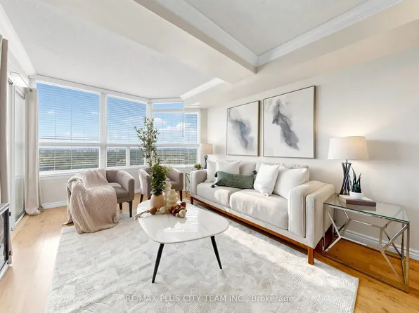 268 Ridley Blvd #1717, Toronto, ON M5M 4N3