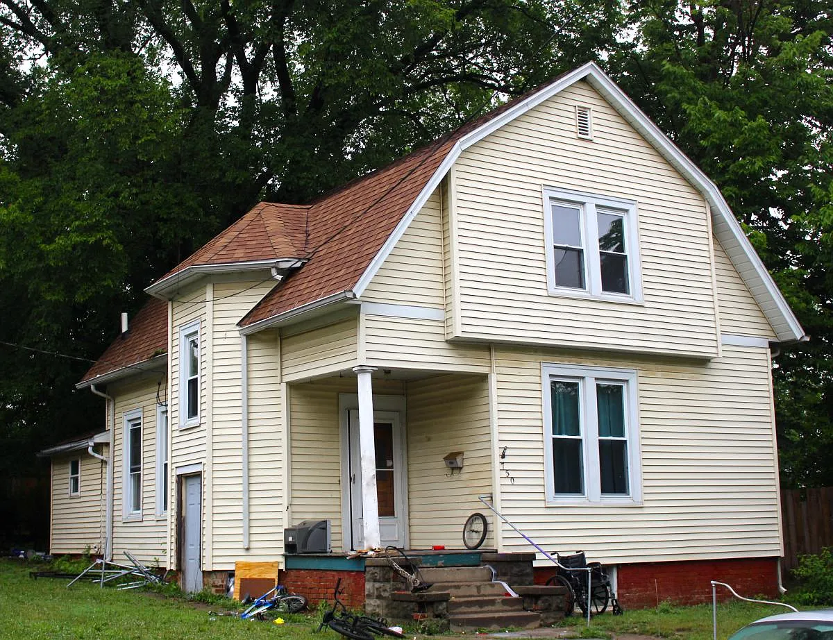 750 8th St photo 1