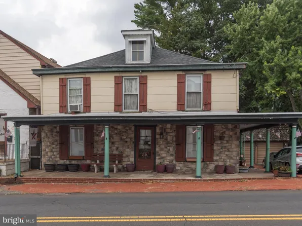 3 Trenton Rd, Langhorne, PA 19047