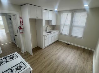 105 Schley St #1R, Newark, NJ 07112