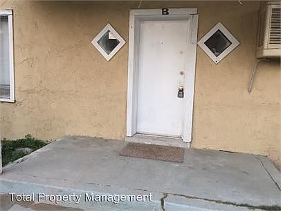 1st image of 456 N Quince Ave APT B