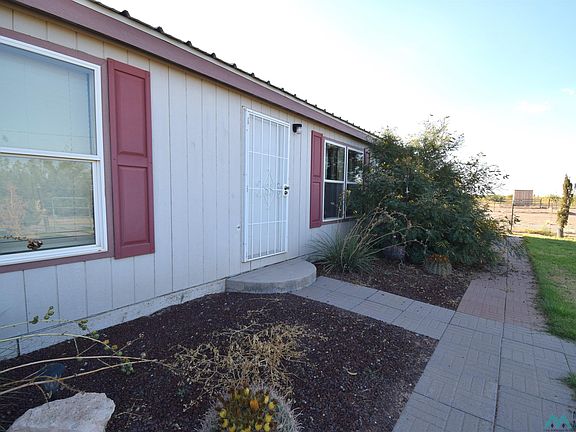 5th image of 9560 8th St SW