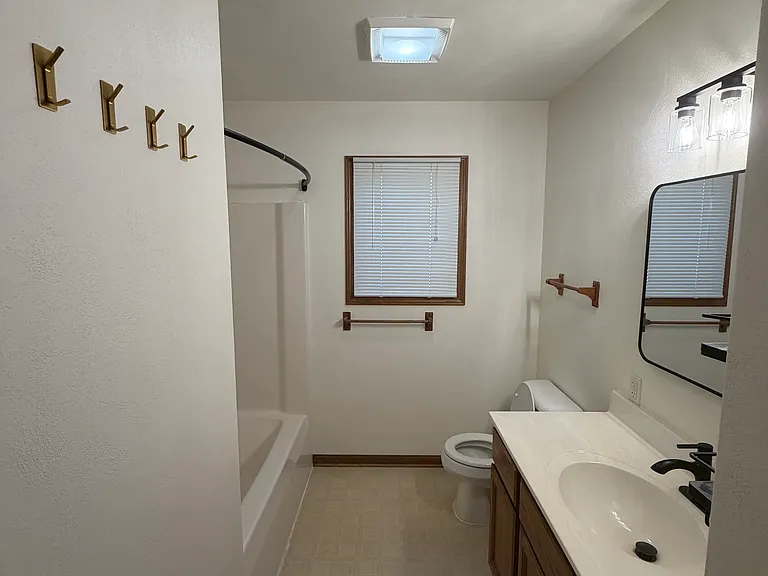 5971 Christine Ct #5971 — Photo 5