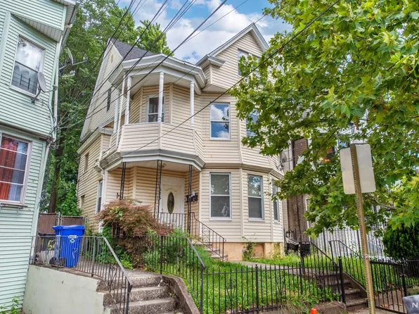 623-625 E 24th St, Paterson, NJ 07514