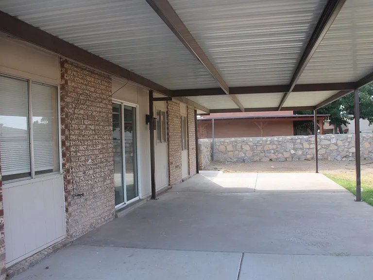 11500 Bob Mitchell Dr — Photo 24
