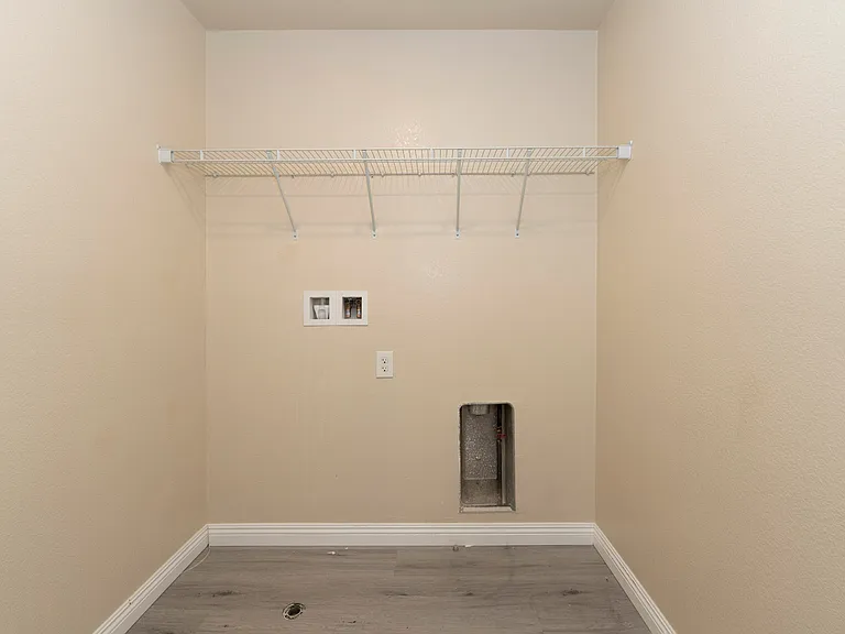 7478 Shorthorn St — Photo 14