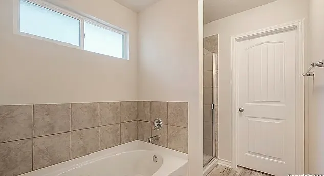 6514 Encore Oaks — Photo 19