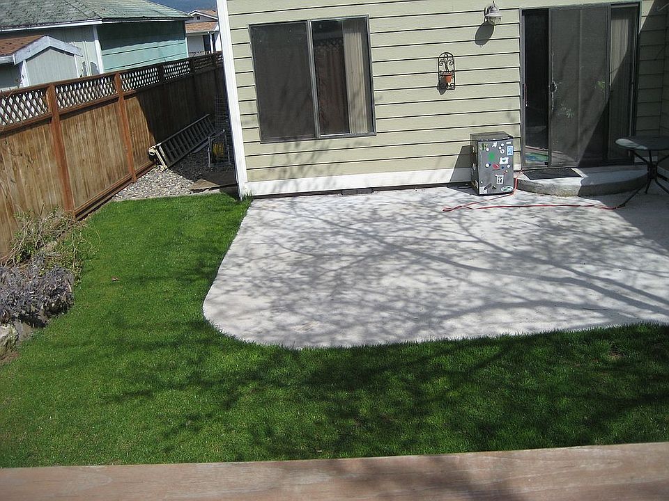 2nd image of 1807 B St