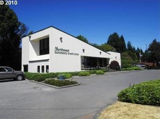 340 State St, North Bend, OR 97459