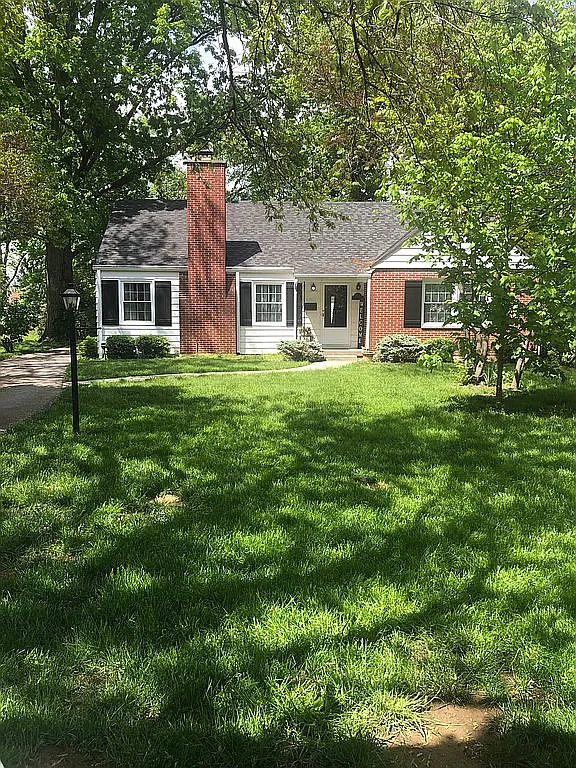 634 Shady Ln photo 1