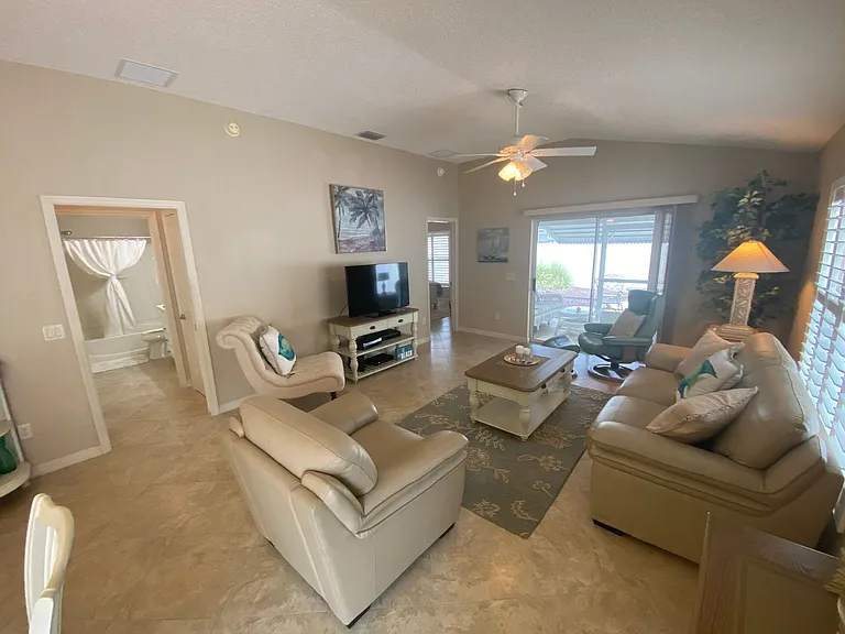 1648 Belle Grove Dr — Photo 9