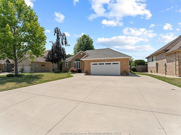 3rd image of 127 Wintermute Ave