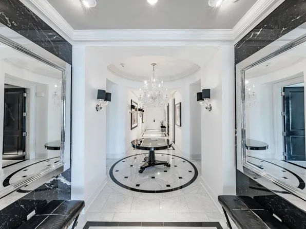 2525 N Pearl St APT 1704, Dallas, TX 75201