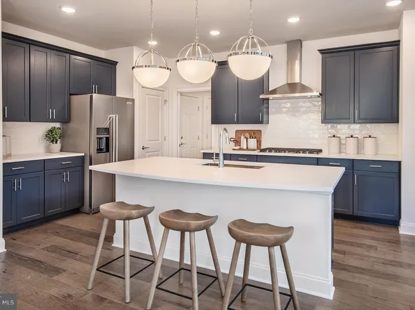 3025 Marquis Ln, Jamison, PA 18929