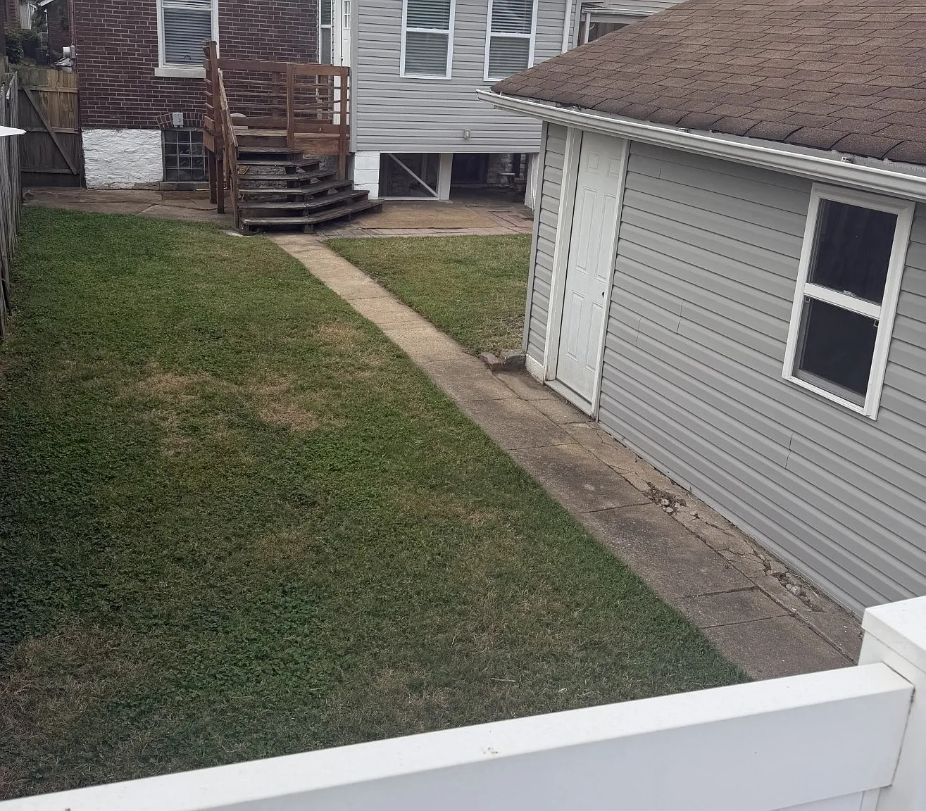 2 bed, 1.5 bath, 1171 sqft, $1,600 — Photo 3