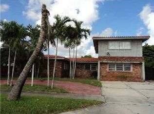 11540 NW 58th Ct, Hialeah, FL 33012