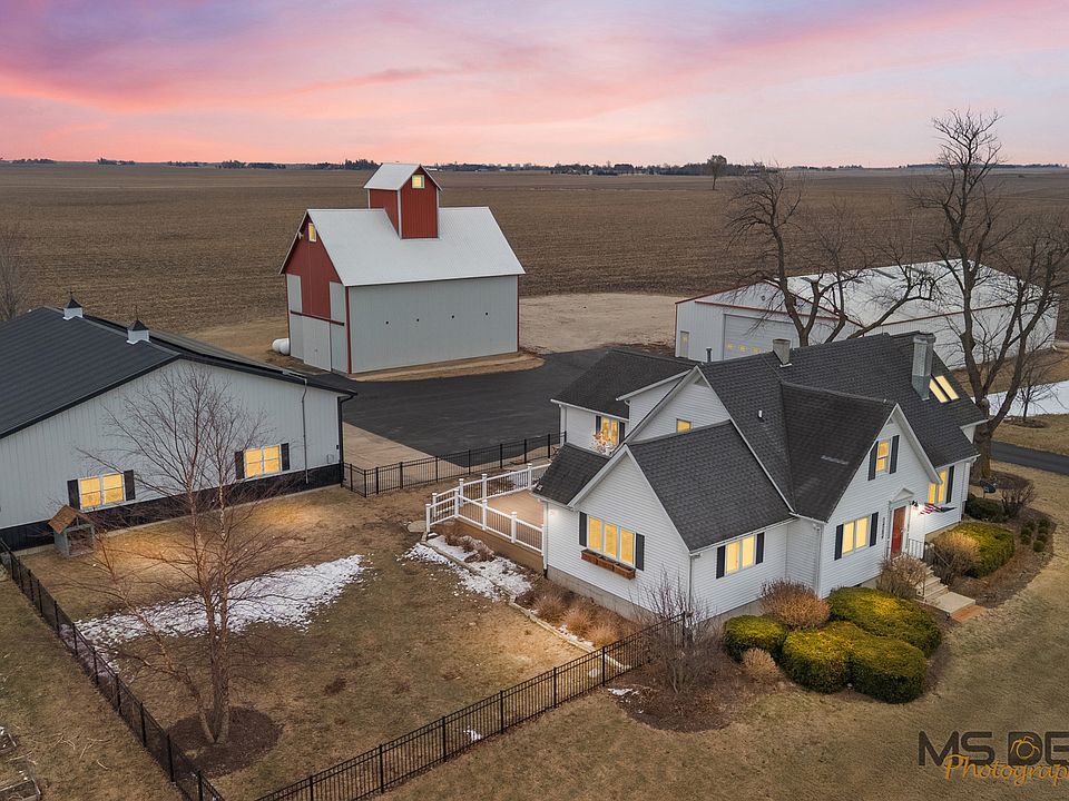 1st image of 24284 Schafer Rd