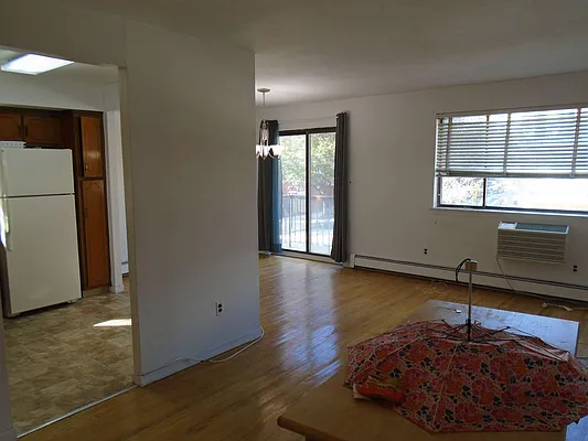 Rented by 18 REALTY | media 25