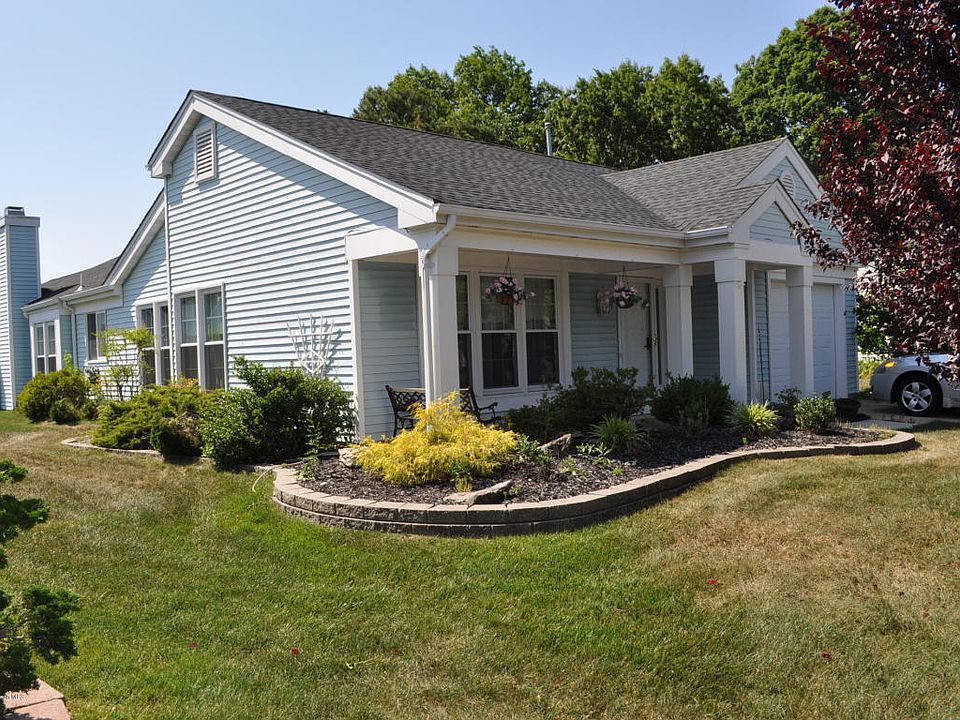 1st image of 1660 Wisteria Ct