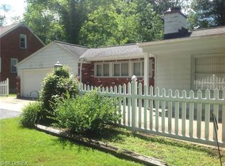 3900 Ellendale Rd, Moreland Hills, OH 44022